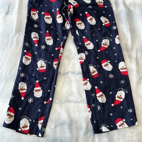 Old Navy Christmas Pajama Set - Picture 7 of 9